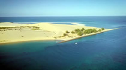 Island Hopping Bazaruto National Park and Benguerra