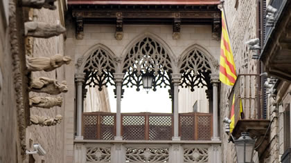 Exploring the Enchanting Gothic Quarter of Barcelona